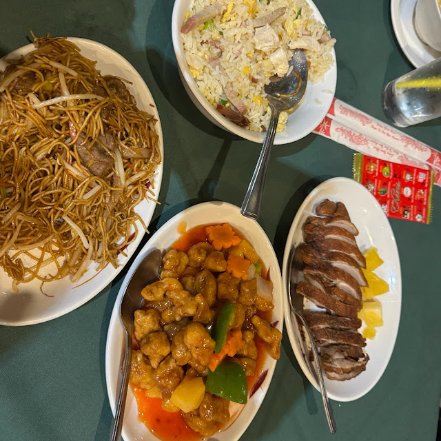 炒麵 炒飯 咕嚕肉 梅子鴨