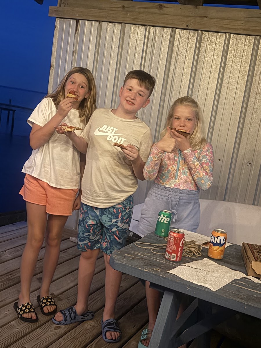 Fort Morgan Pizza - Photo 6