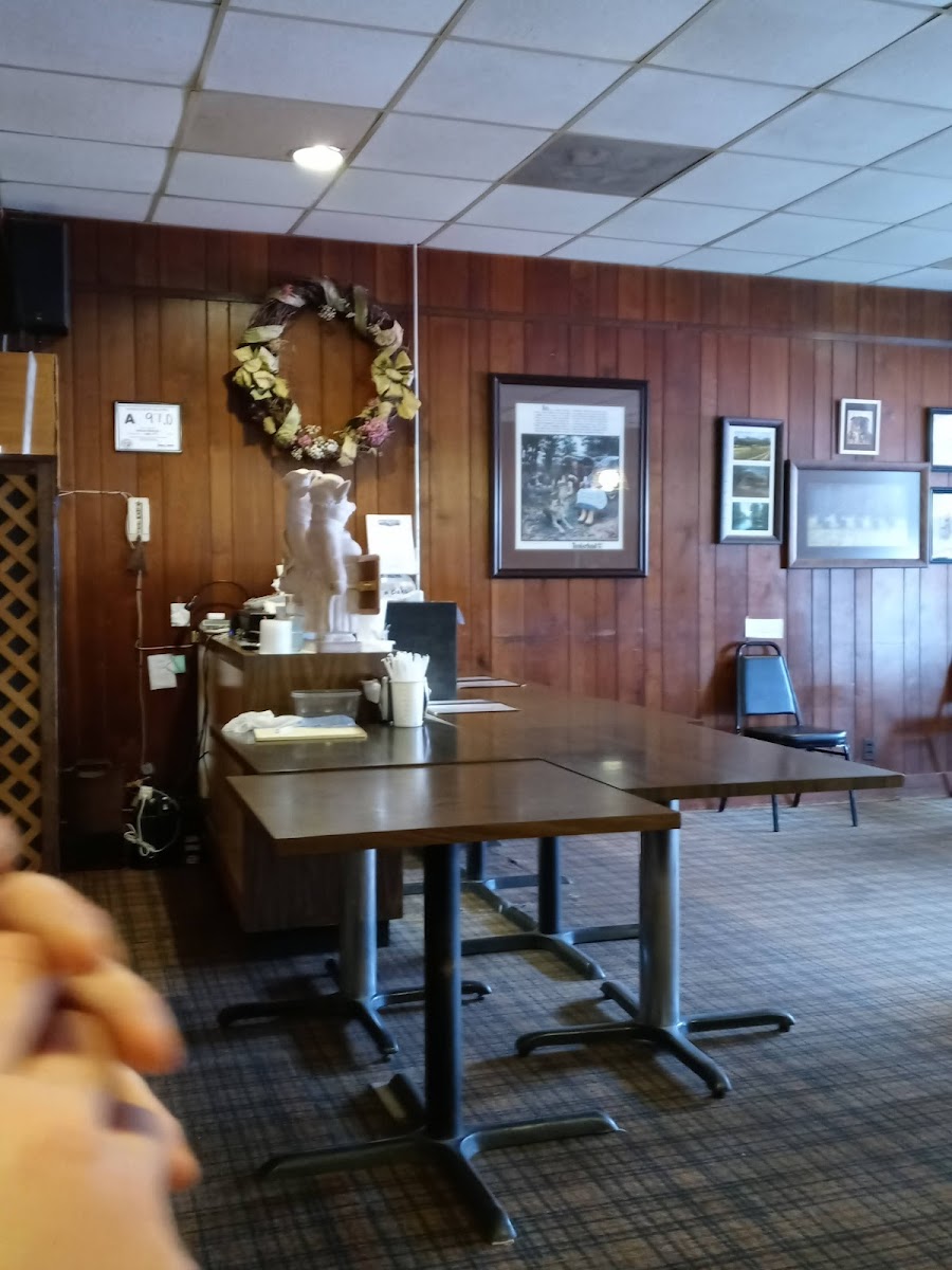 Main Street Pizza & Deli - Photo 7