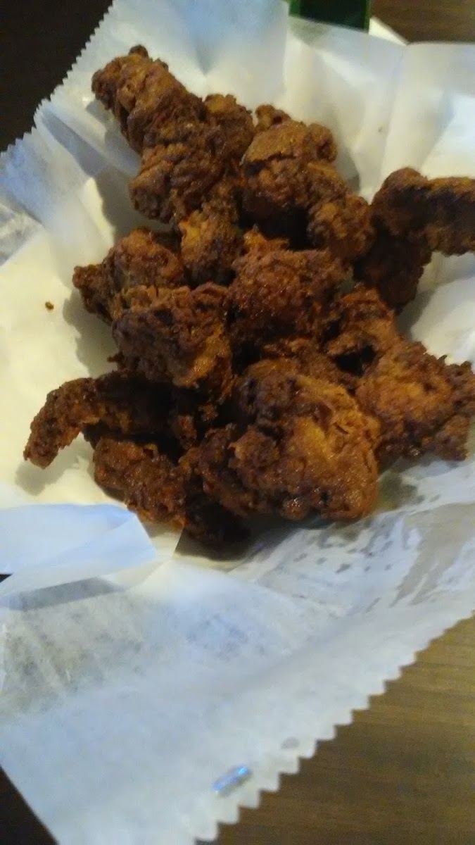 Willy's Tavern & Drive Thru - Photo 3