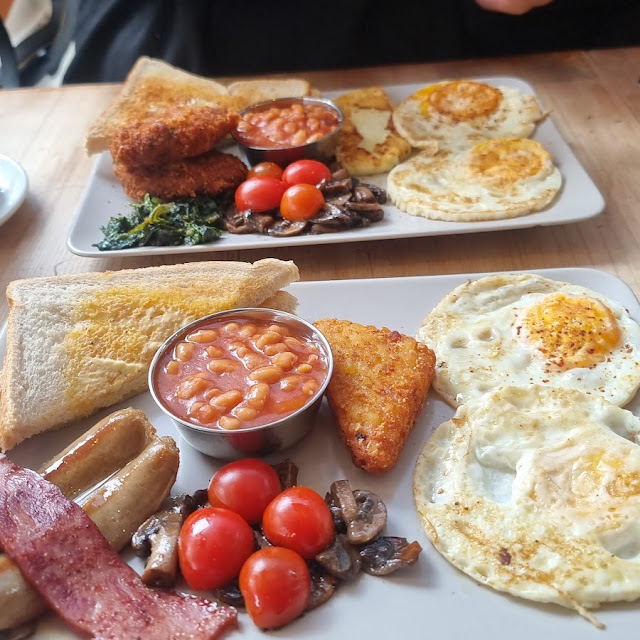 Clasic English Breakfast