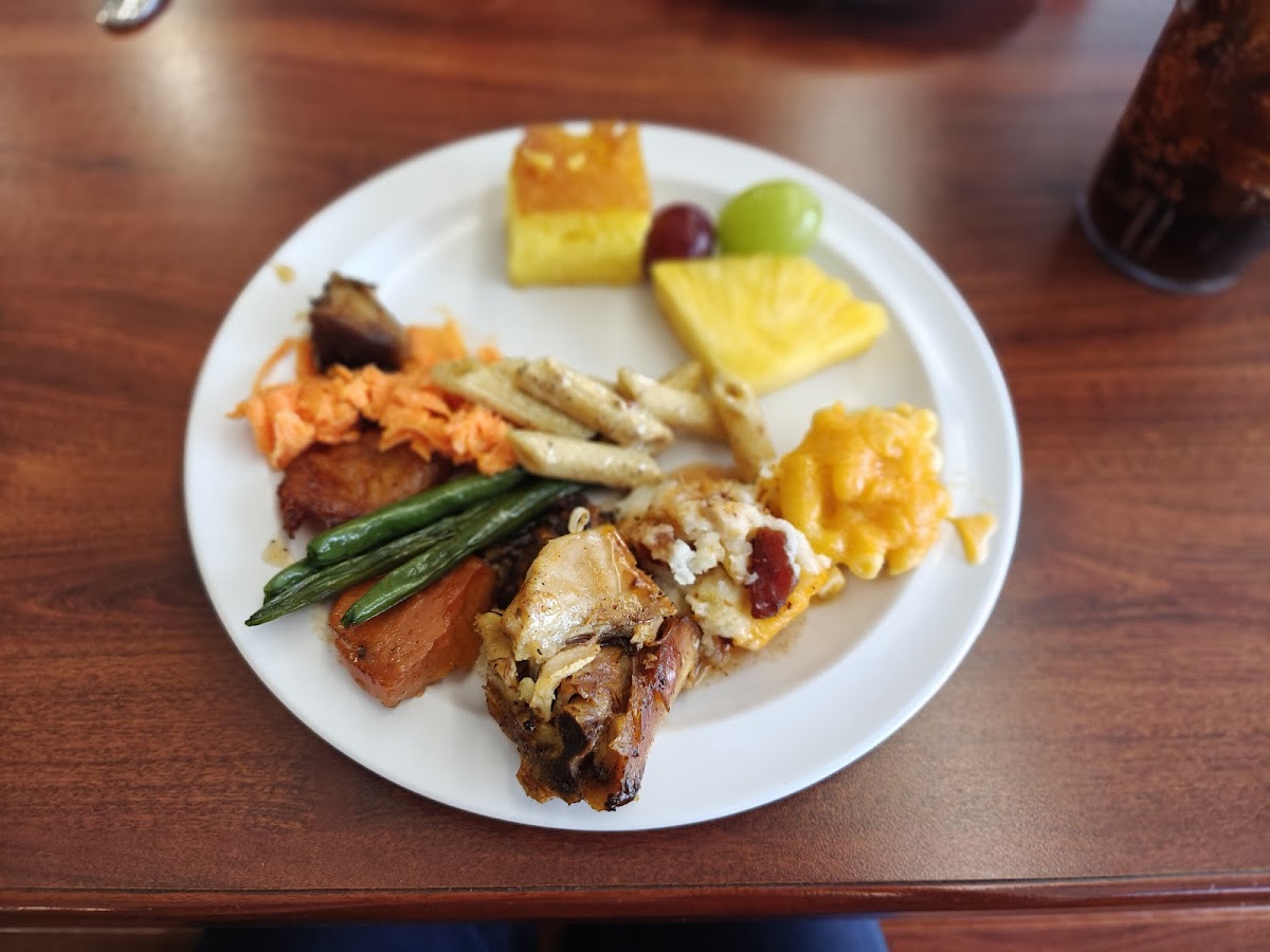 JAMROK CARIBBEAN BUFFET - Photo 5