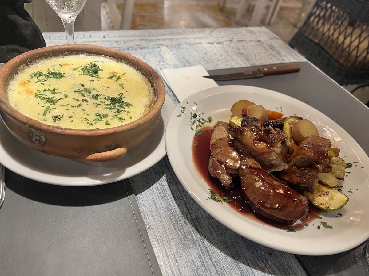 C Tilcara Restaurant - Photo 8