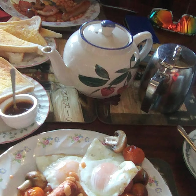 English Breakfast