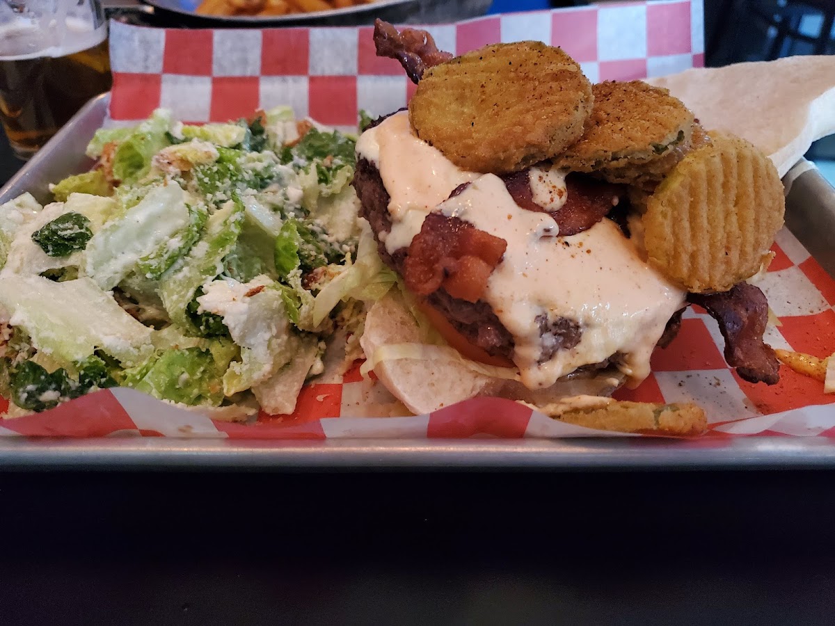 Double Ts Tavern - Photo 9