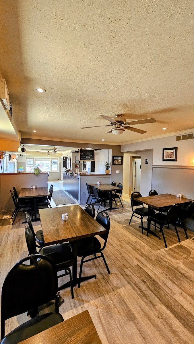 United Restaurant Inc