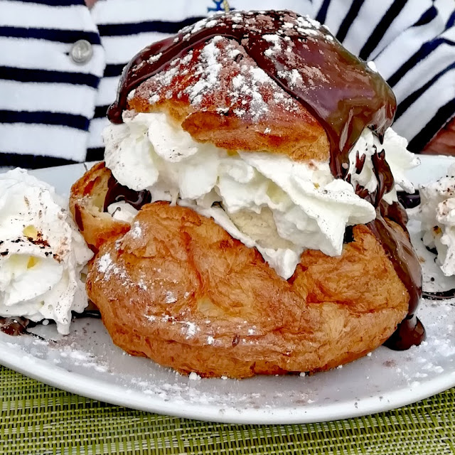 Profiterole