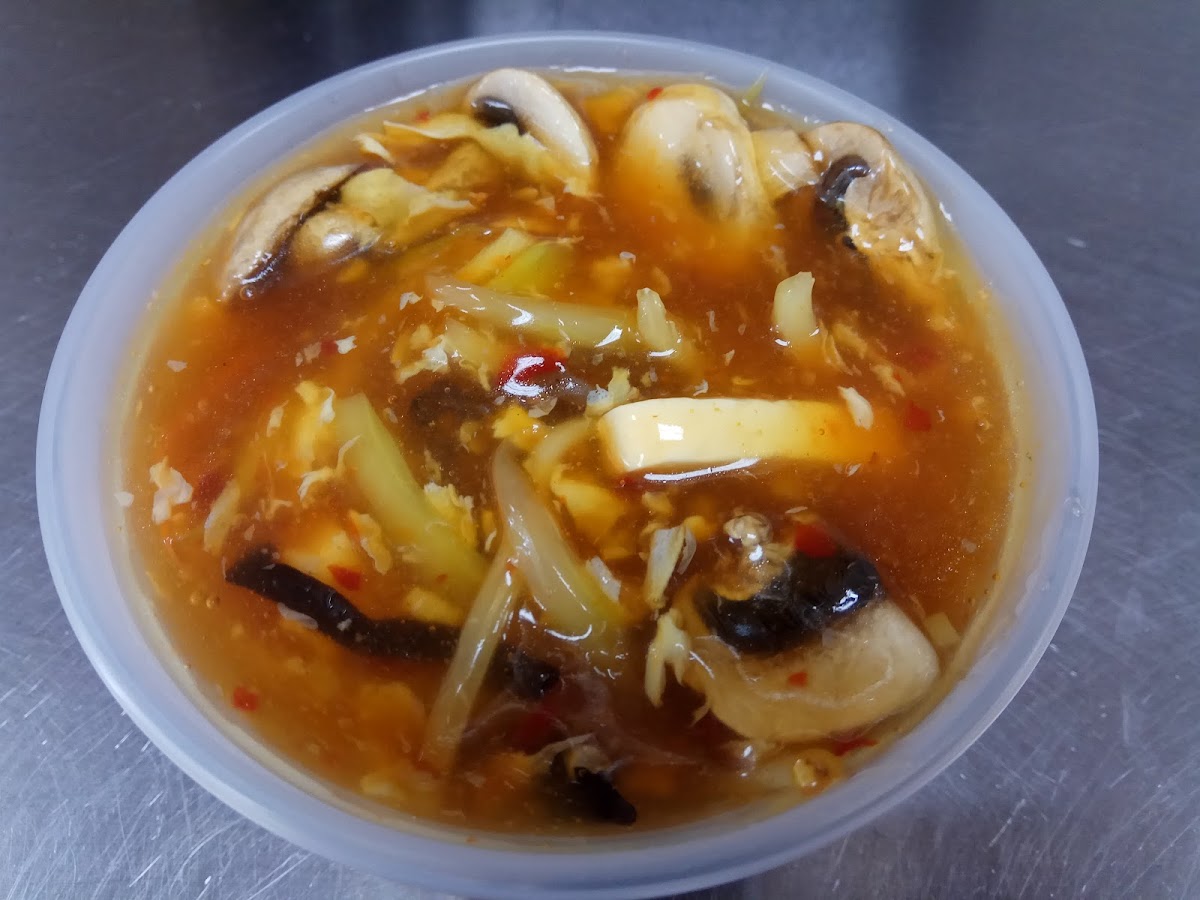 QQ Restaurant - Photo 3