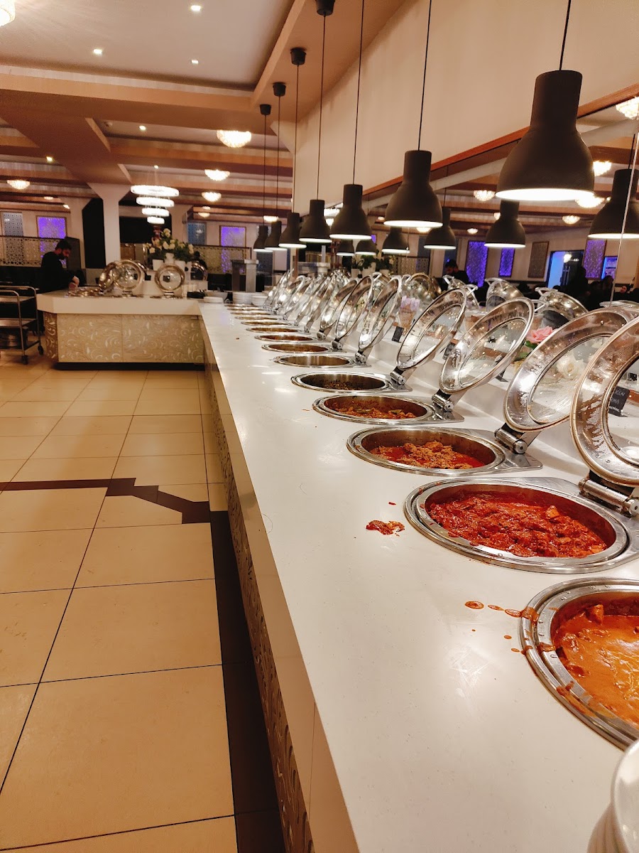 Shahi Masala Buffet Restaurant - Photo 2