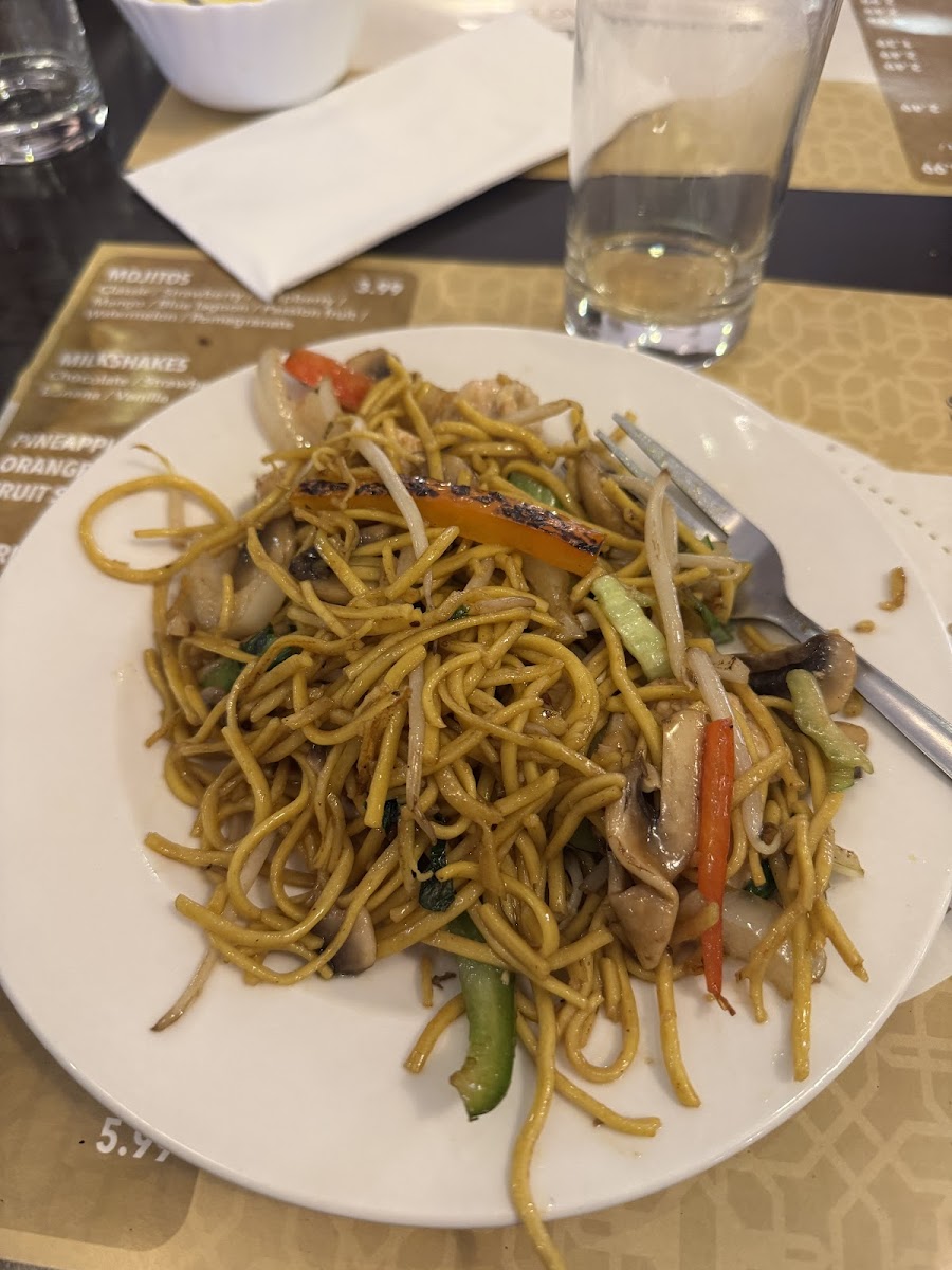 Shahi Masala Buffet Restaurant - Photo 3