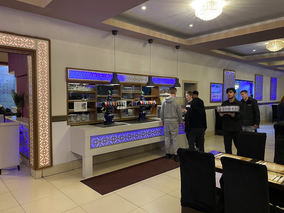 Shahi Masala Buffet Restaurant - Photo 4
