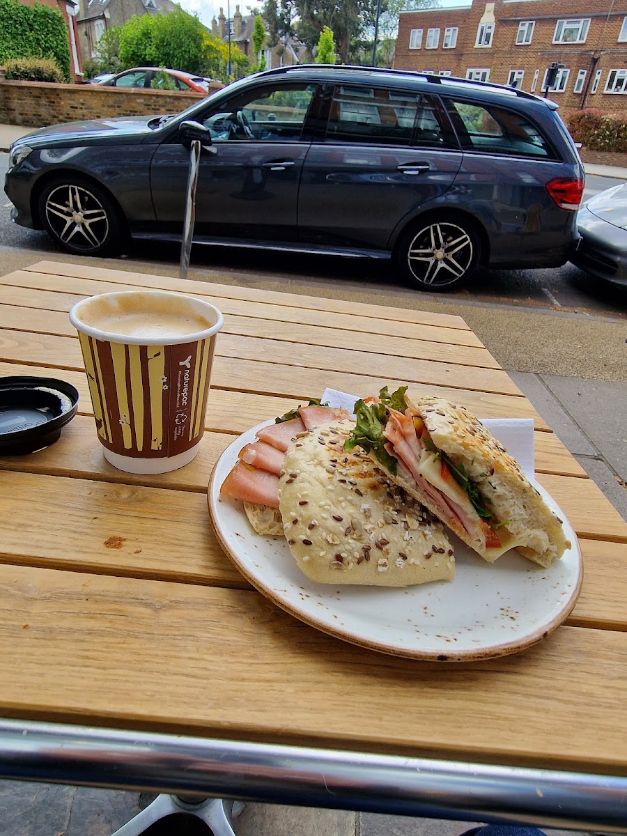 Cafe Torelli - Photo 4