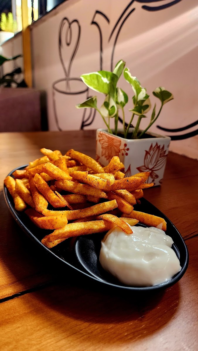 mama's cafe (veg) - Photo 5
