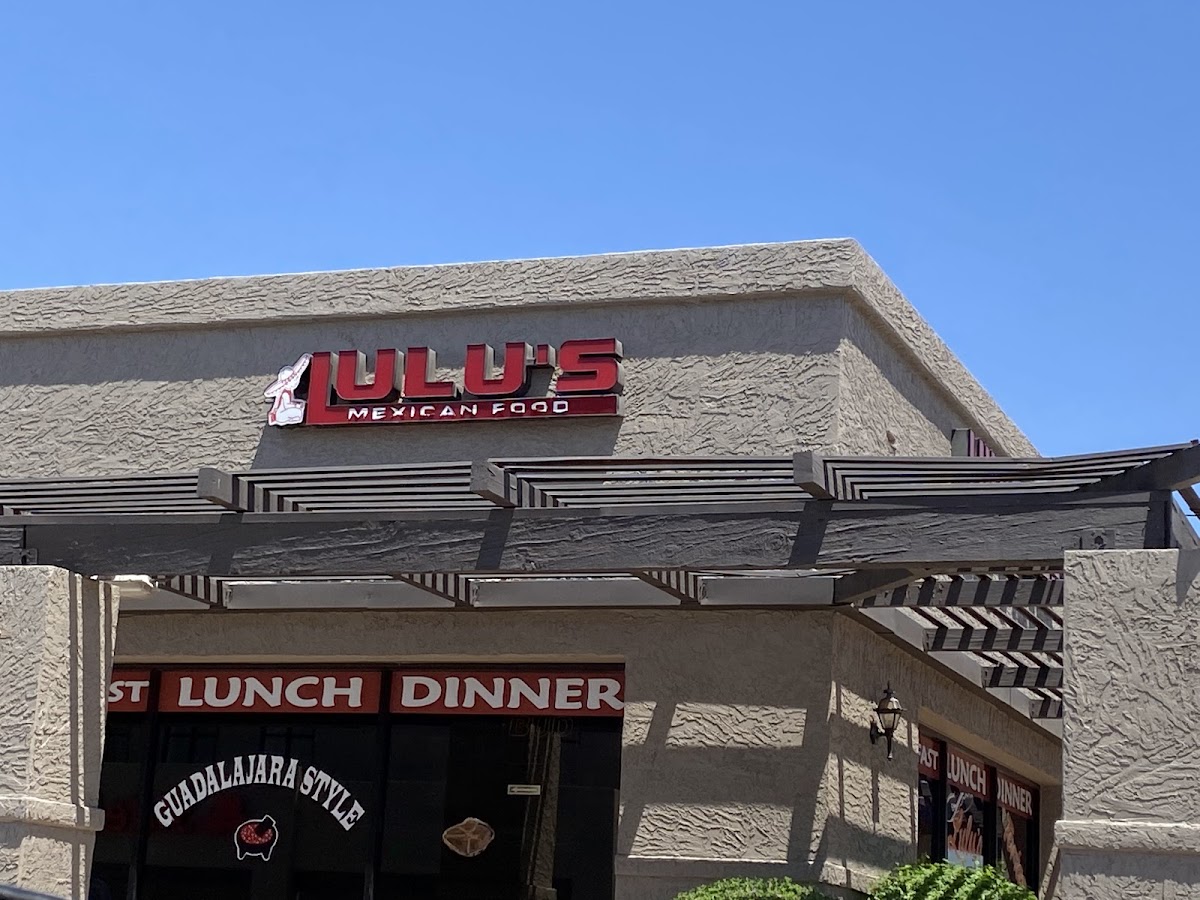 Lulu's Taco Shop - Photo 7