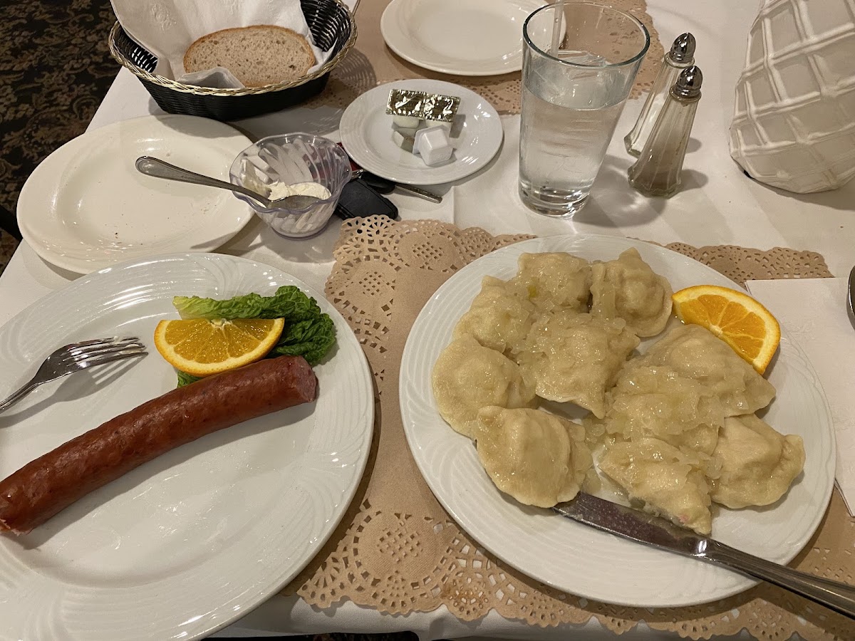 Krakus Restaurant - Photo 4