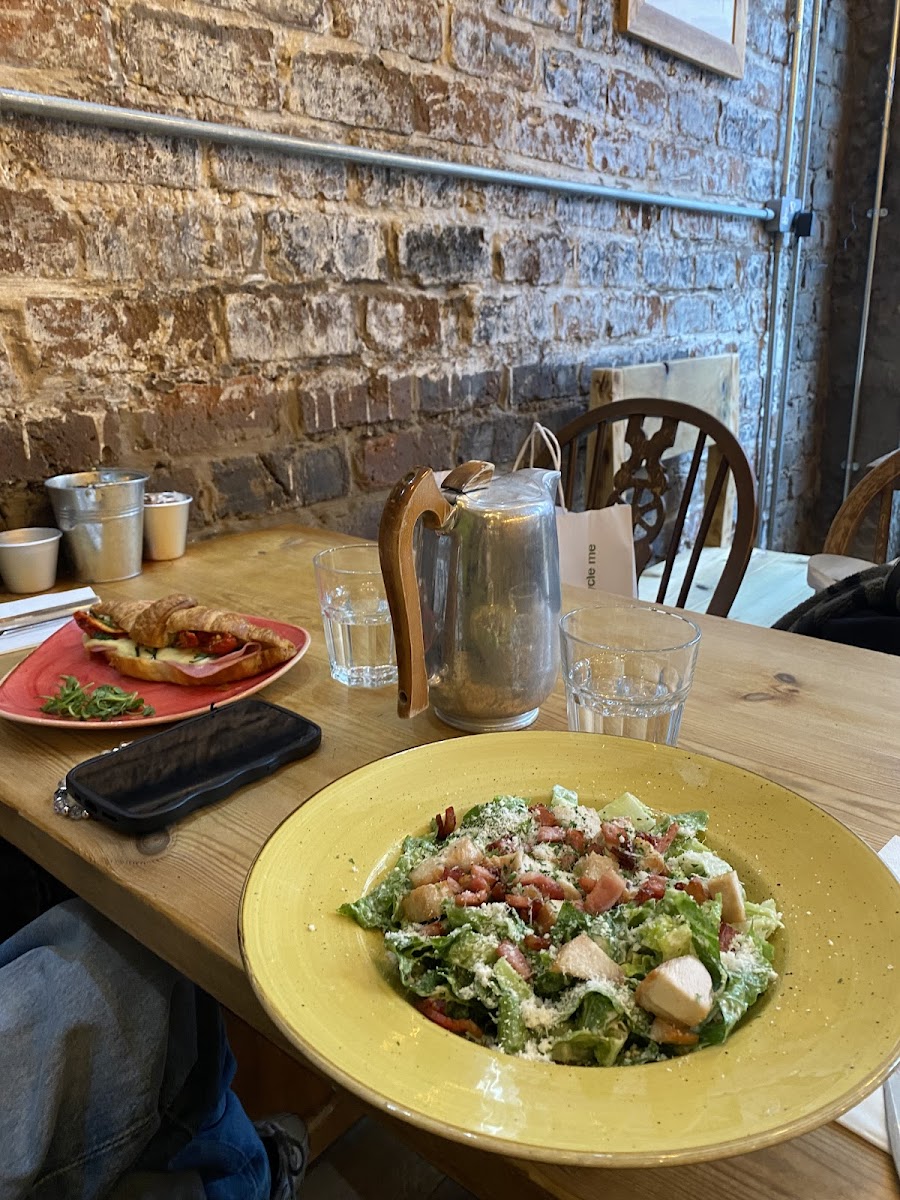 Cafe Romina - Photo 2