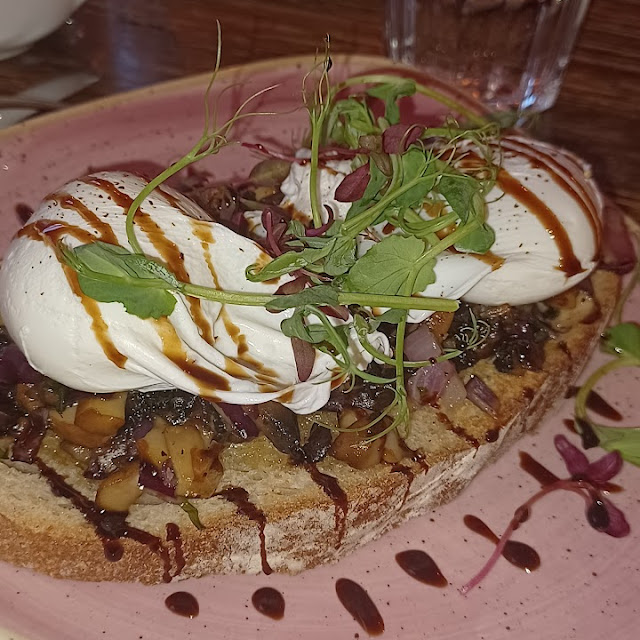 Mushroom Bruschetta