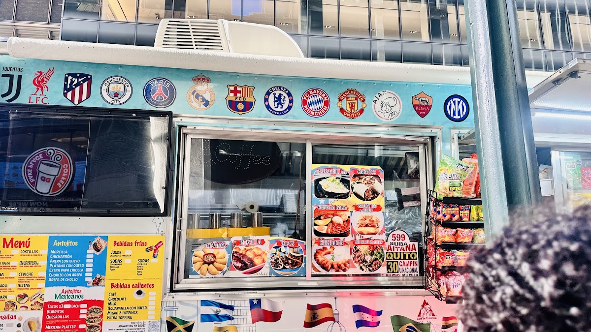 69 El Delicioso Food Truck