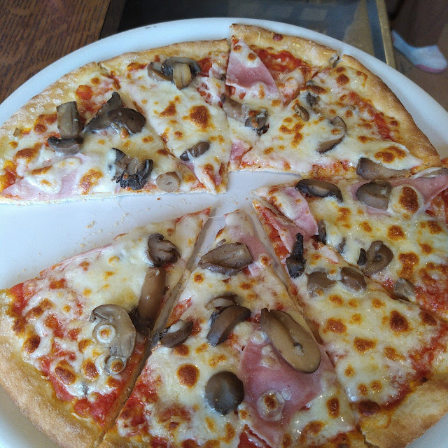 Pizza Margherita