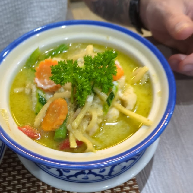 Talay Green Curry