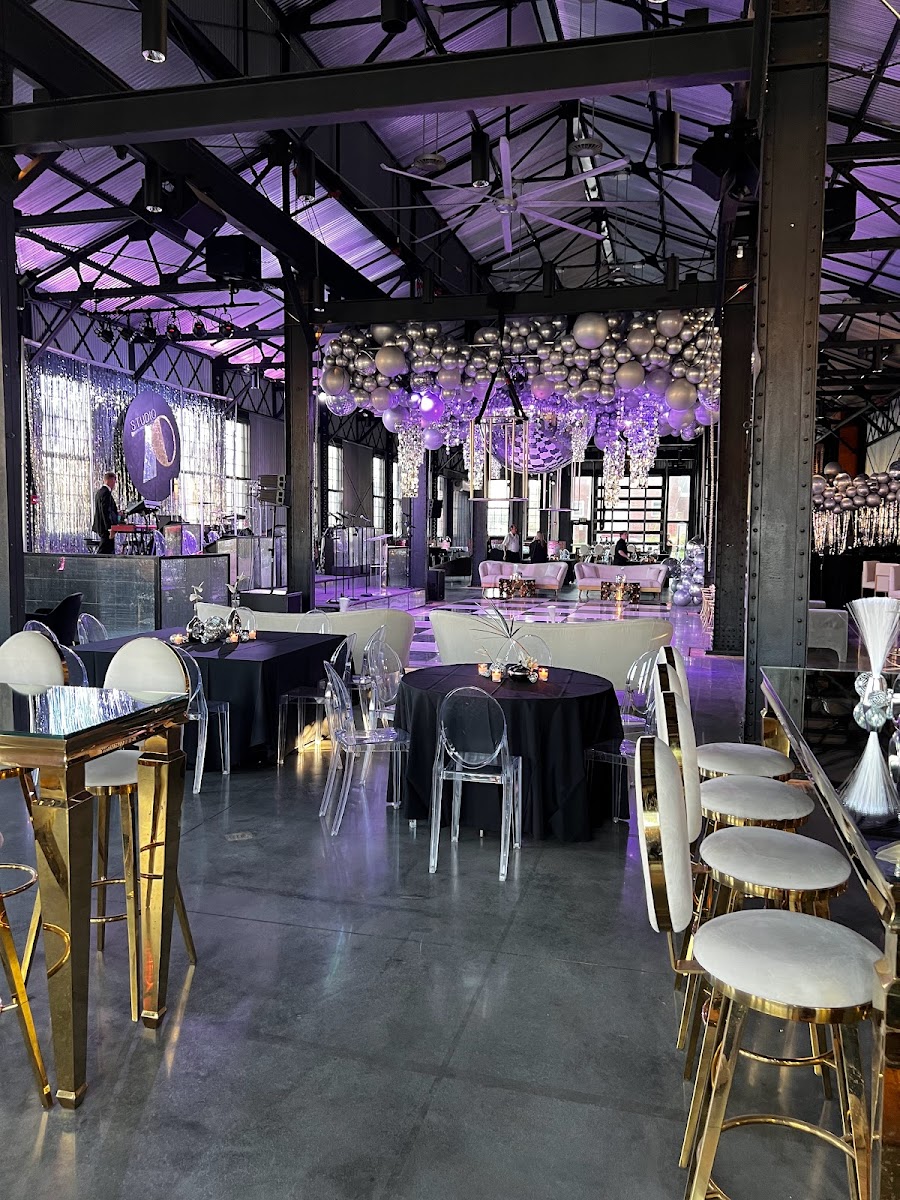 AKOMEYA Asian Bistro - Photo 5