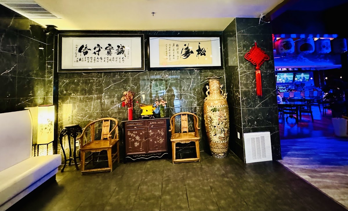 AKOMEYA Asian Bistro - Photo 7