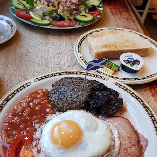 Full Scottish Breakfast Platter