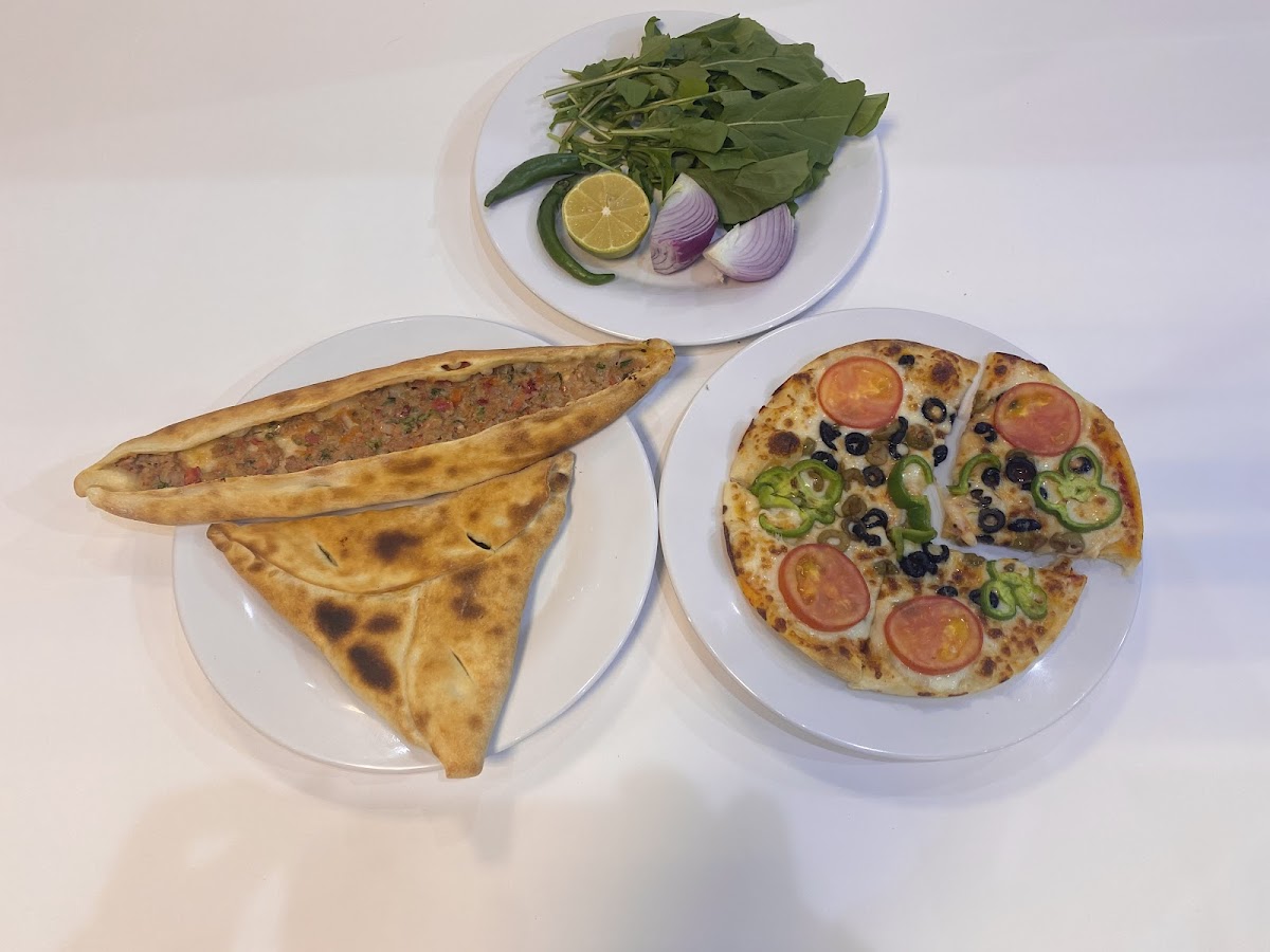 Basatin Al-Romman Restaurant - Photo 9