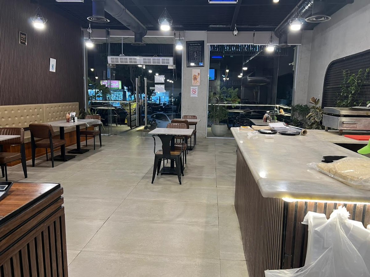 Basatin Al-Romman Restaurant - Photo 7