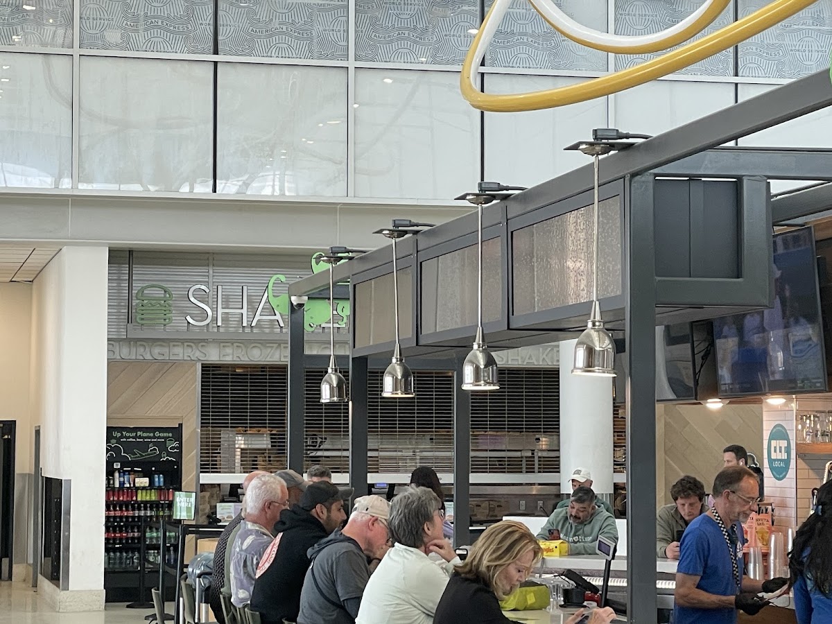Shake Shack - Photo 3