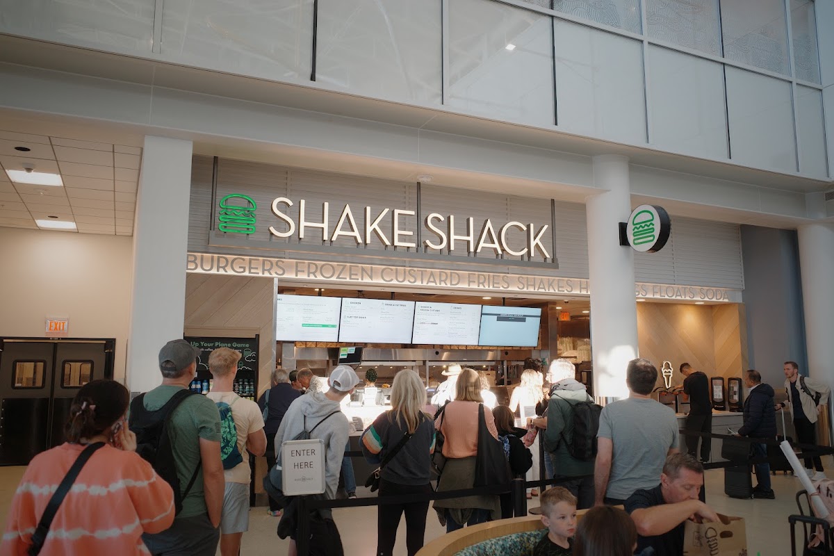 Shake Shack - Photo 6