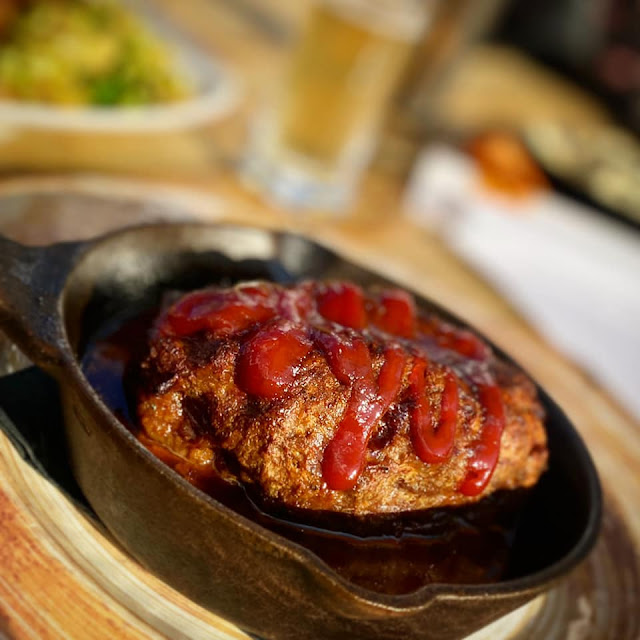 Braised Pork Volcano Shank