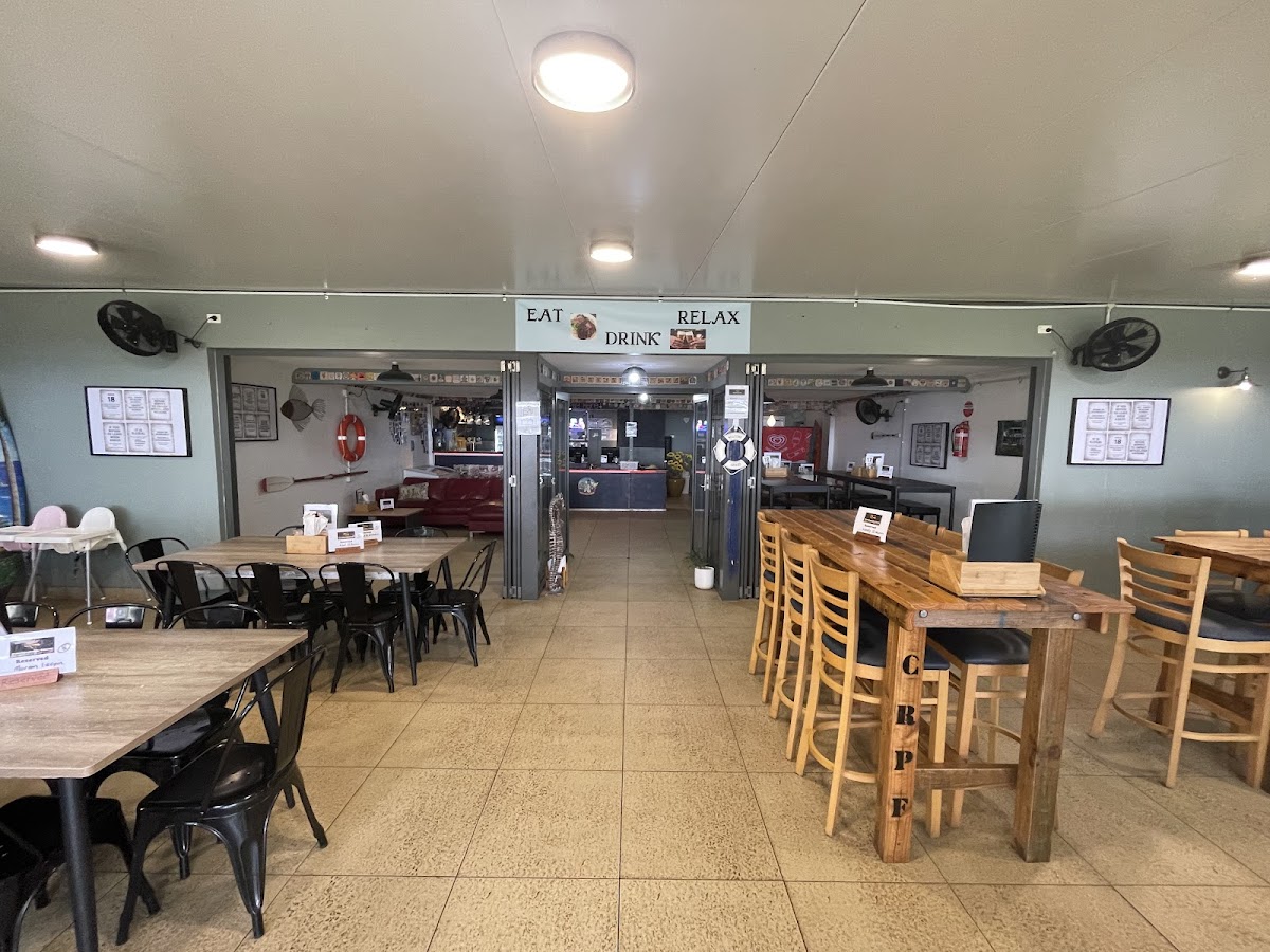 Coochiemudlo Island Beach Bar And Grill