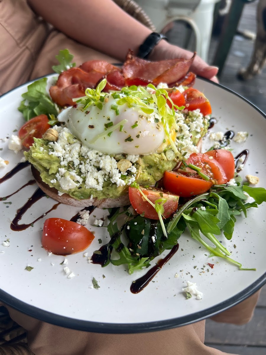 The Beach Hut Cafe & Juice Bar - Photo 7