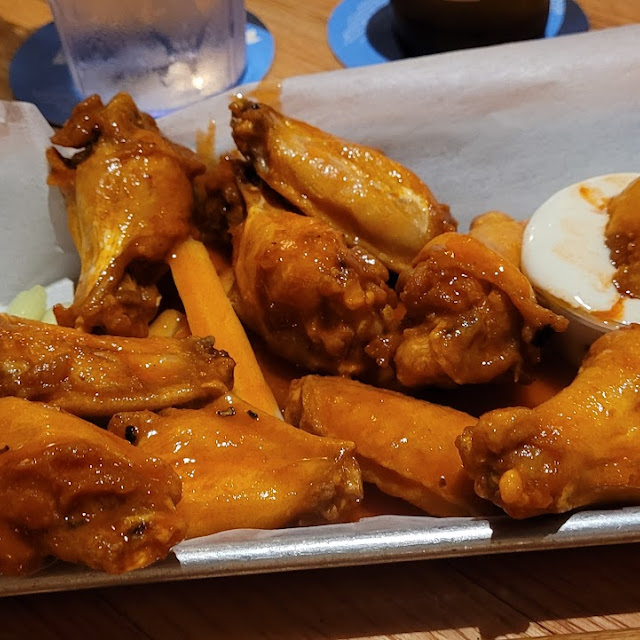 Our Famous Chicken Wings