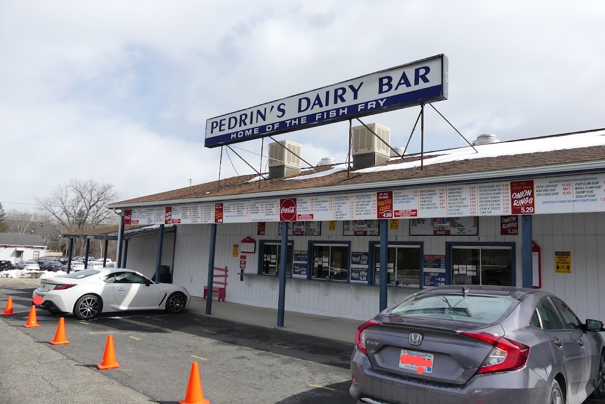 Pedrin's Dairy Bar - Photo 9