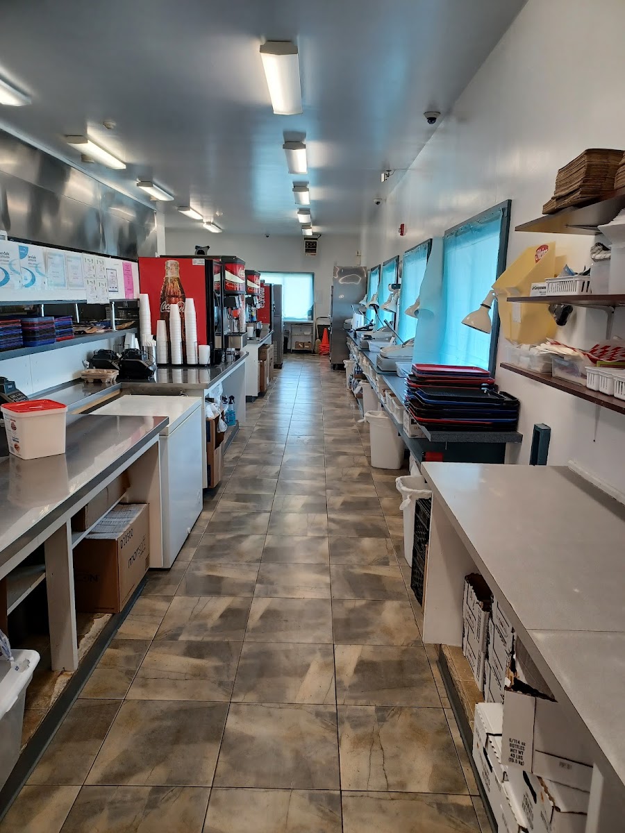 Pedrin's Dairy Bar - Photo 3