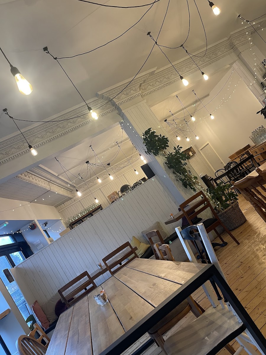 Gather Kitchen Deli - Photo 2