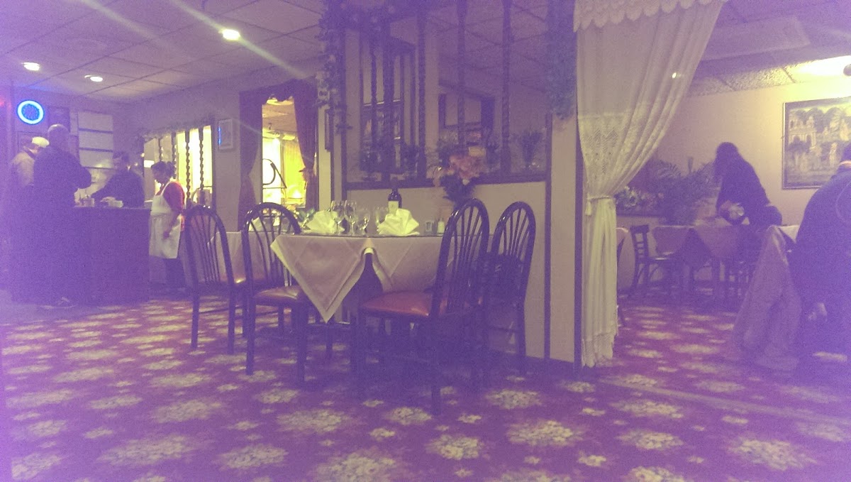 Red Hook Curry House - Photo 4