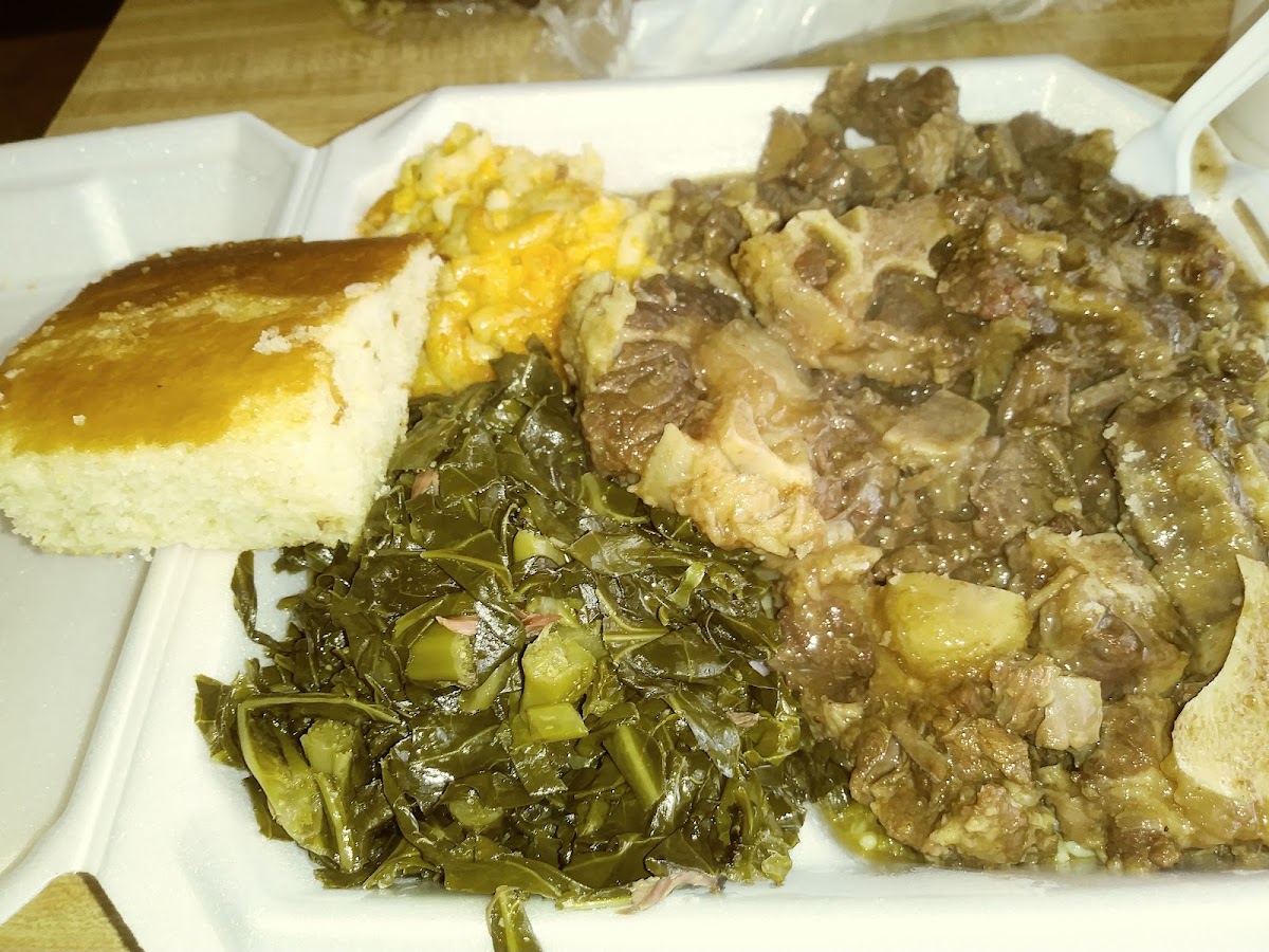 Annie Ru's Carryout and Catering - Photo 2