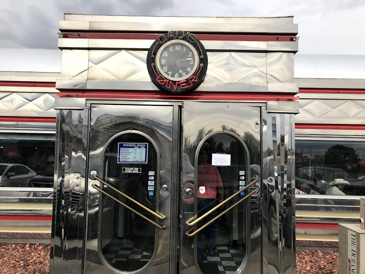 Dad's Diner