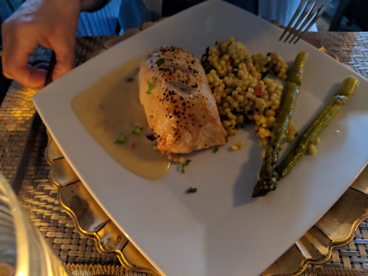 Tangled Up In Blue Restaurant - Photo 4