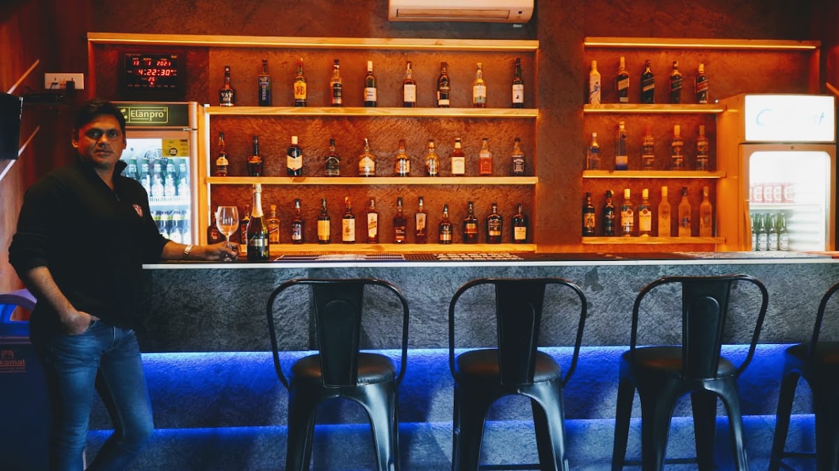 Rk Restaurant & bar