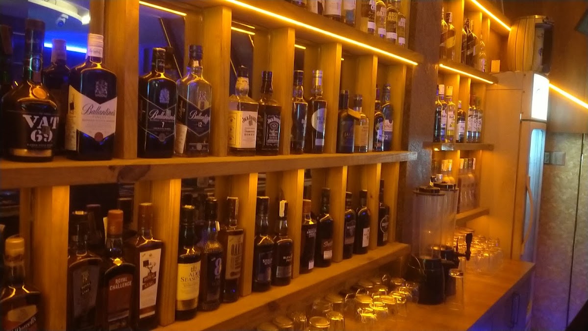 Rk Restaurant & bar - Photo 1
