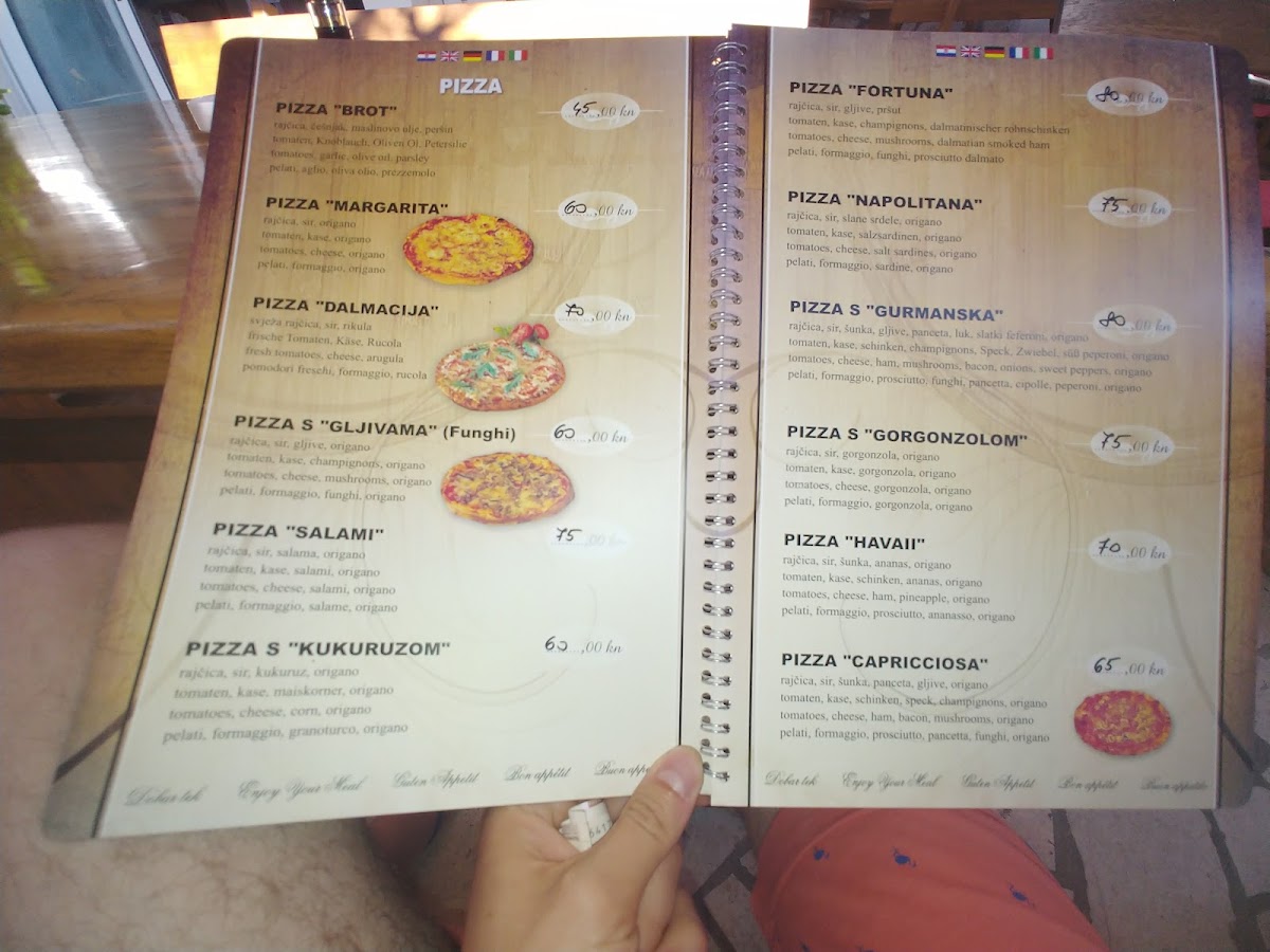 Menu Photo 6