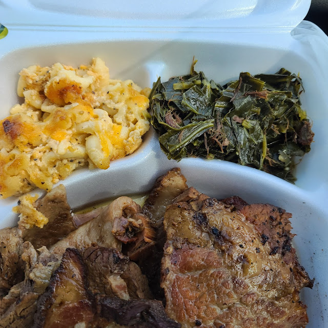 Rib Platter Sauce on the Side