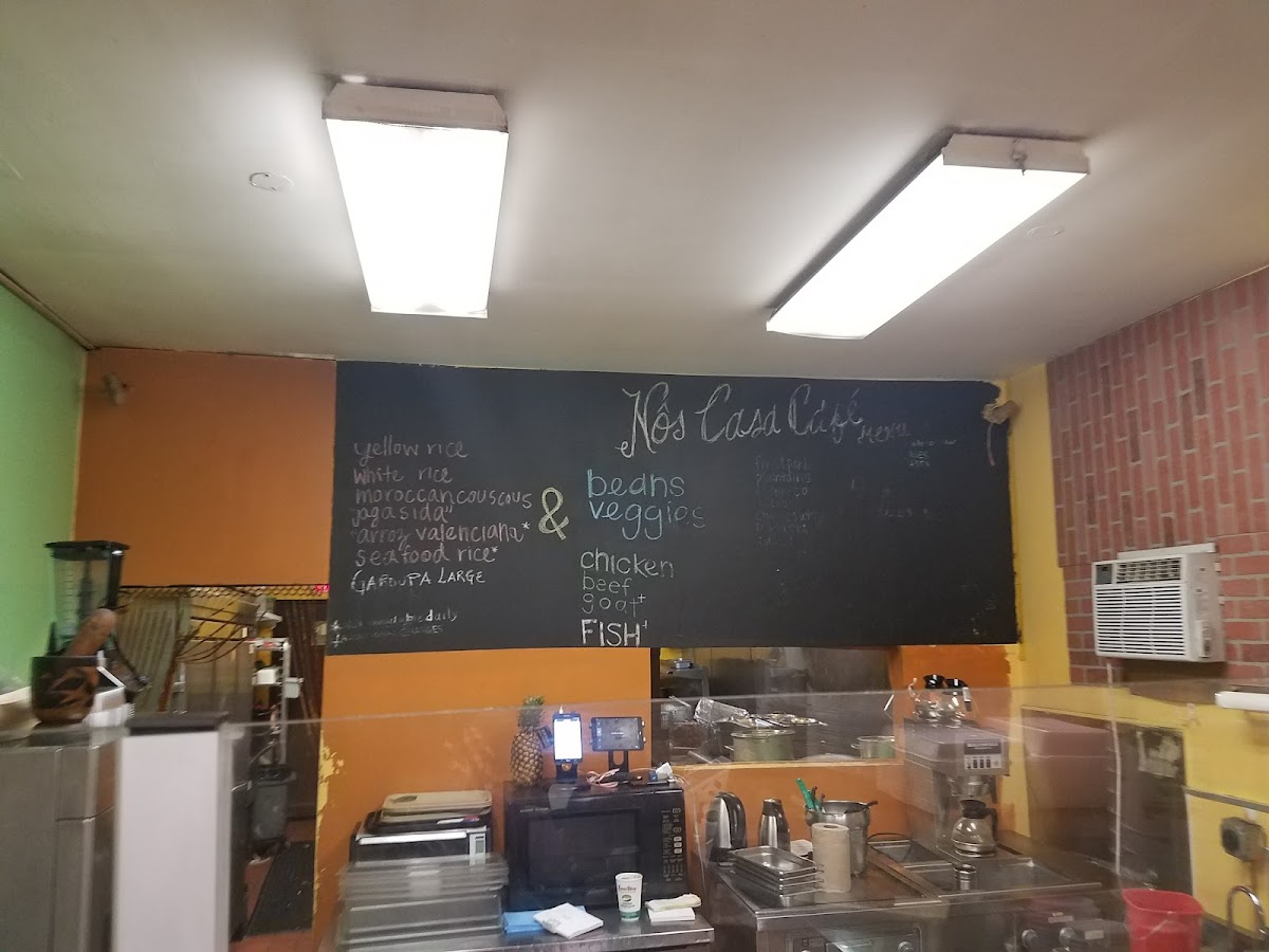 Nos Casa Cafe - Photo 6