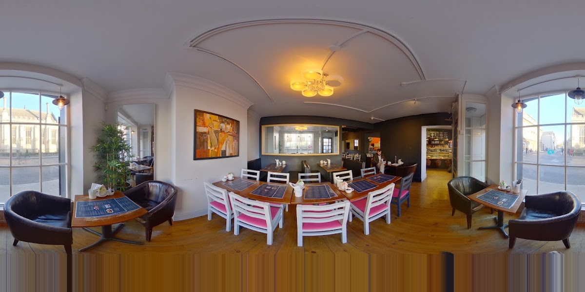 The High Street Cafe - Photo 5