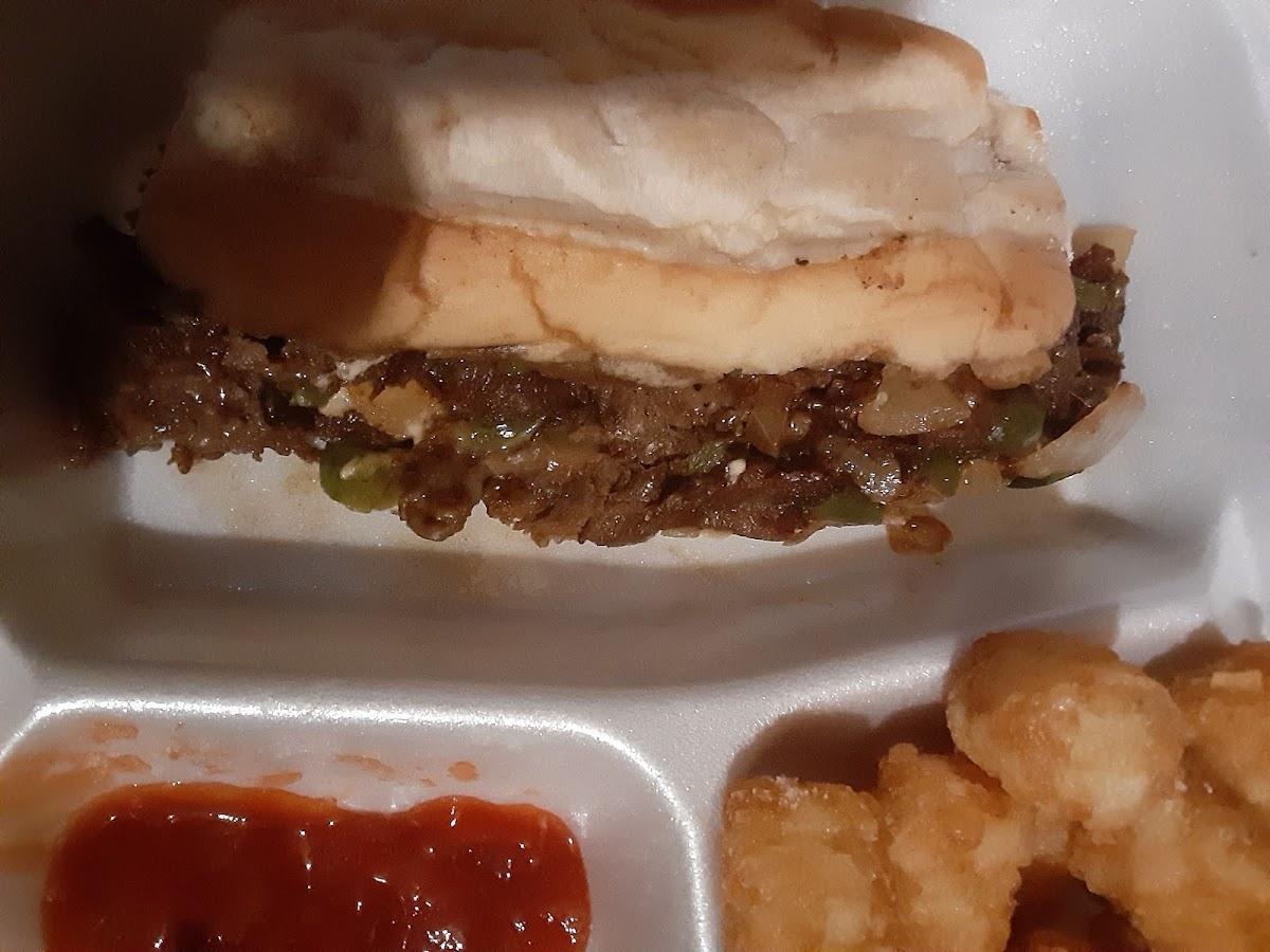 McCormick Drive Inn - Photo 1