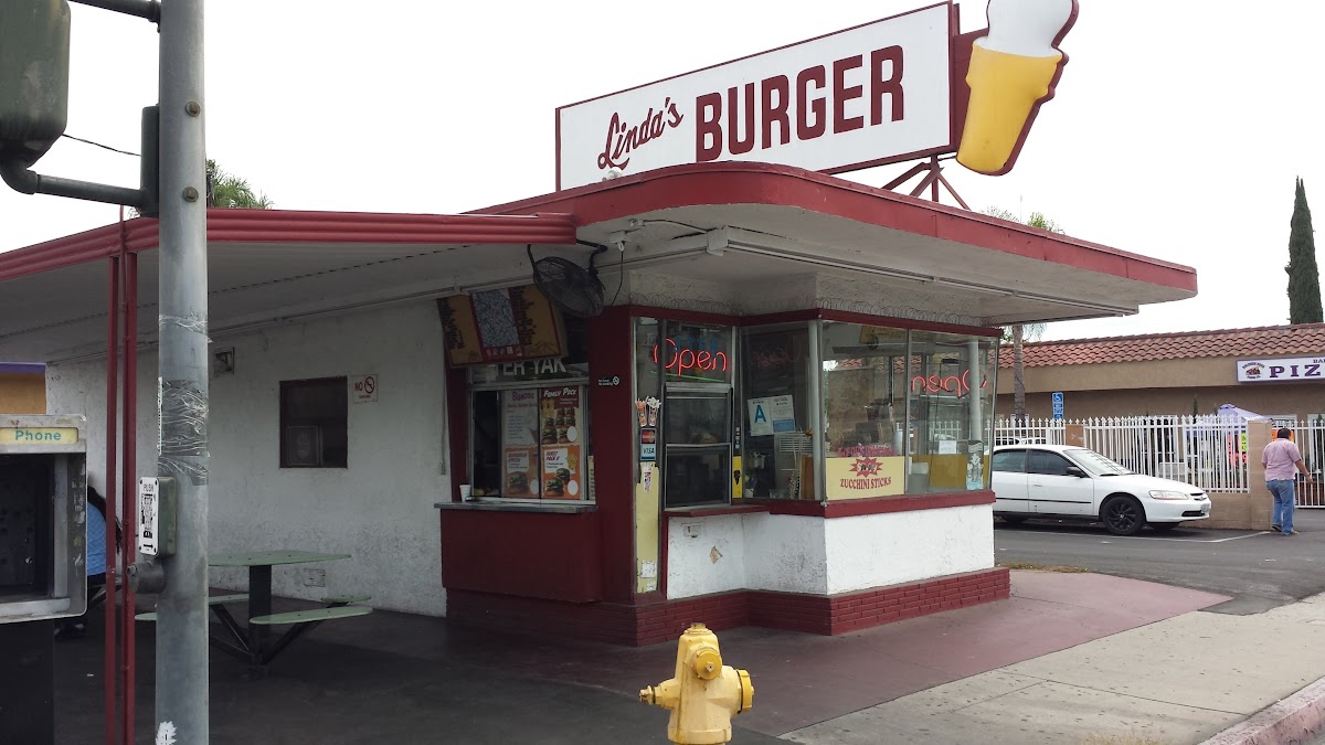 Linda's Burger - Photo 6